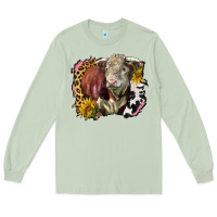 Matcha hereford bull western background Long Sleeve Tee - LillyAllenDesigns