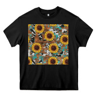 Black western sunflowers turquoise cowhide seamless background Heavy Core Tee - RanaPortraitStore