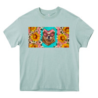 Arona mama bear with sunflowers and glasses license plate Heavy Core Tee - Artiststas