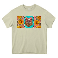 Mossy mama bear with sunflowers and glasses license plate Heavy Core Tee - Artiststas