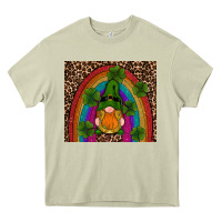 Mossy st patricks day gnomes shamrock rainwow Heavy Core Tee - RanaPortraitStore
