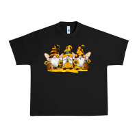 Black western bee gnomes beehive honey sunflowers Urban Heavy Tee - Artiststas
