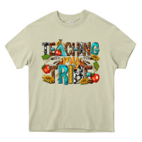 Mossy teaching my Heavy Core Tee - texasbilliewilder