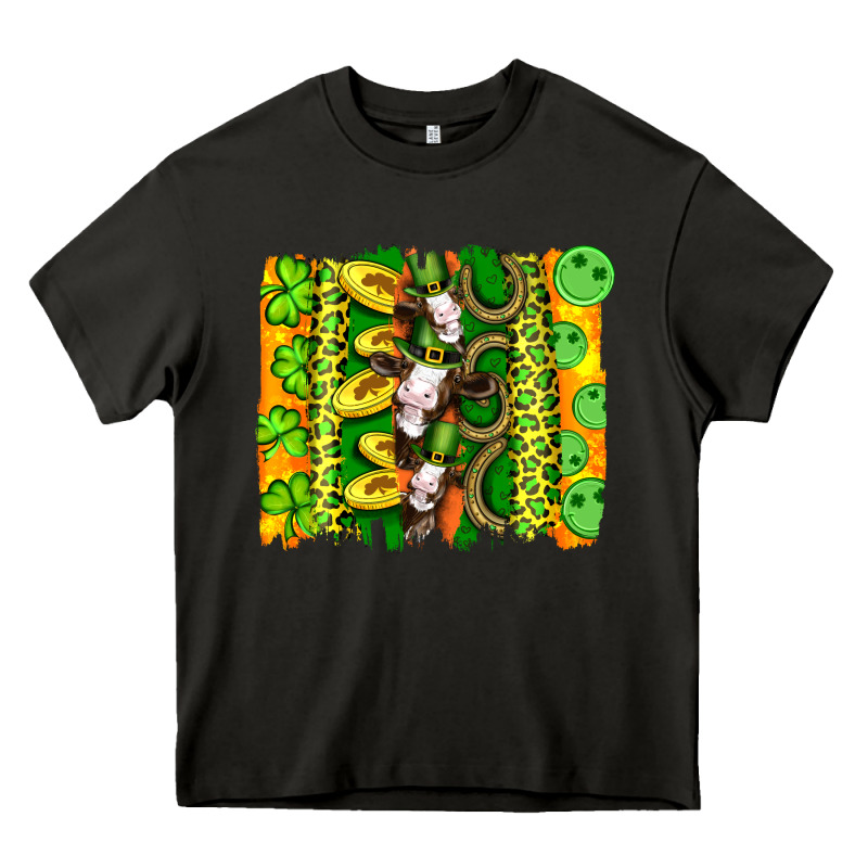 St Patricks Cow And Coin Wıth Clovers And Leopard Brushstrokes Heavy Core Tee by Artiststas | Teevron