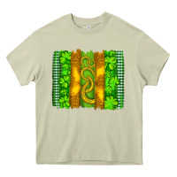 Saint Patricks Horseshoe Shamrock Leopard Glitter Brushstroke Heavy Core Tee | Teevron