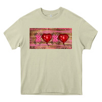 Mossy Valentine's Day Xoxo Heavy Core Tee - RanaPortraitStore
