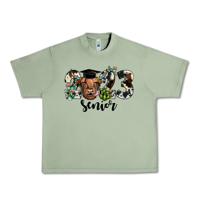 Highland Cow 2023 Urban Heavy Tee by JahusDesignShop | Teevron