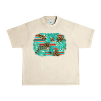 Sandshell leopard turquoise glitter background Urban Heavy Tee - AdoDesignShop
