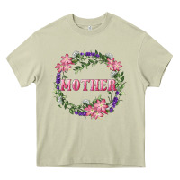 Mossy mother with floral wreath Heavy Core Tee - RanaPortraitStore