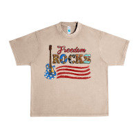 French Oak freedom rocks with guitar Urban Heavy Tee - Artiststas