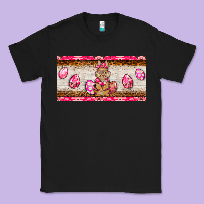 Pink Camouflage Egg Hunter Bunny   License Plate Classic Tee Designed By Barkaloodesign