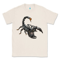 Natural scorpion Classic Tee - LillyAllenDesigns