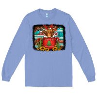 Colony Blue hot coco christmas highland cow with background Long Sleeve Tee - Jasminsmagicworld
