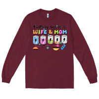 Battery Life Of A Wife & Mom Long Sleeve Tee | Teevron