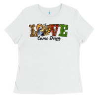 White Love Came Down Baby Jesus Christmas Ladies Tee - RanaPortraitStore