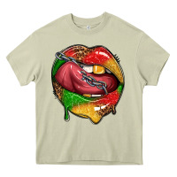 Mossy juneteenth day lips Heavy Core Tee - texasbilliewilder