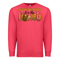 Cardinal she works hard for the honey Premium Sweatshirt - Artiststas