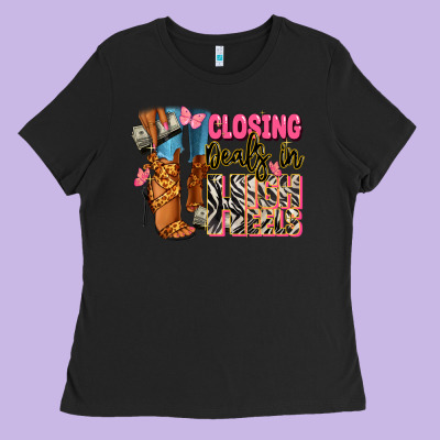 Ladies Tee Closing deals in high heels black fashion girl