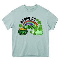 Arona Happy Go Lucky Rainbow Shamrocks And Pot Of Gold Heavy Core Tee - RanaPortraitStore