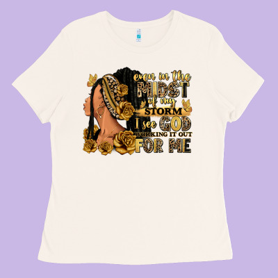 Ladies Tee Even in the midst of my storm afro woman