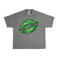 Tornado St. Patrick's Day Lip Urban Heavy Tee - Jasminsmagicworld