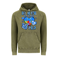 Vintage Olive in april we wear blue Vintage Hoodie - JahusDesignShop