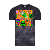 Cloud Black halloween snacks seamless pattern Vintage Tee - BundleAndBundleShop