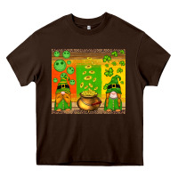 Chocolate Brown st patricks gnomes and coins with shamrock Heavy Core Tee - Artiststas