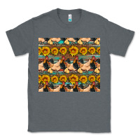 Charcoal Heather seamless poultry farm sunflowers chicken coop tumbler Classic Tee - Artiststas