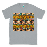 Heather Grey seamless poultry farm sunflowers chicken coop tumbler Classic Tee - Artiststas