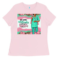 Bubblegum Pink she works willingly with her hands afro nurse Ladies Tee - RanaPortraitStore