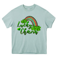 Arona Lucky charm rainbow and shamrocks Heavy Core Tee - RanaPortraitStore