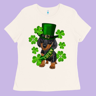 Ladies Tee st. patricks day lucky dachshund puppy