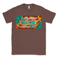 Chestnut just a small town girl wlth gemstone arrow and sunflowers licanse plat Classic Tee - Artiststas