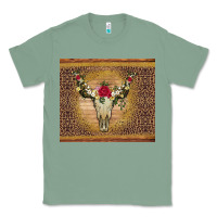 Sage bull skull flowers glitter and leopard Classic Tee - Artiststas