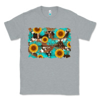 Heather Grey sunflower and cowhides with wood and turquoise background Classic Tee - Artiststas