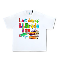 White last day of fourth grade Urban Heavy Tee - Artiststas
