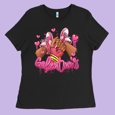 Ladies Tee galentines afro girl sneakers
