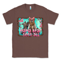 Chestnut mama bear sees all Classic Tee - Artiststas