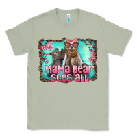 Matcha mama bear sees all Classic Tee - Artiststas
