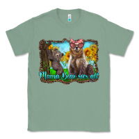 Sage mama bear sees all with sunflowers Classic Tee - Artiststas