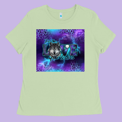 Ladies Tee for the love of the wolves