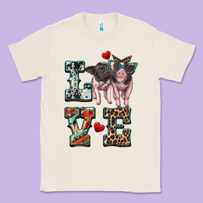 Love Baby Pigs Classic Tee Designed By Artiststas