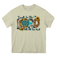 Mossy trust in the lord with all your heart Heavy Core Tee - Zillion Design Studio