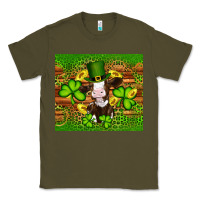 Army Green st patricks day cow Classic Tee - Artiststas