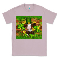 Lilac st patricks day cow Classic Tee - Artiststas