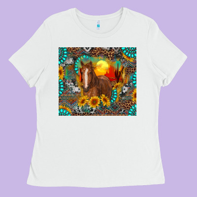 Ladies Tee western horse and desert tumbler
