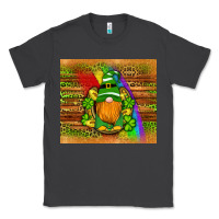 Smoke st patricks gnomes rainbow Classic Tee - Artiststas