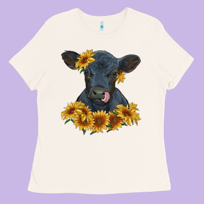 Ladies Tee black angus calf with sunflowers