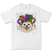 White mardi gras hat white pomeranian Premium Tee - RanaPortraitStore